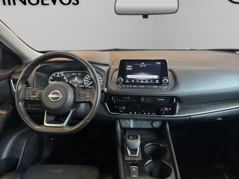 Nissan X-Trail  5 pts. Exclusive, TA, piel, RA-18 2024